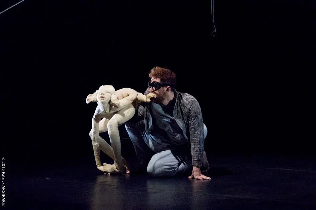 BLIND © Patrick Argirakis